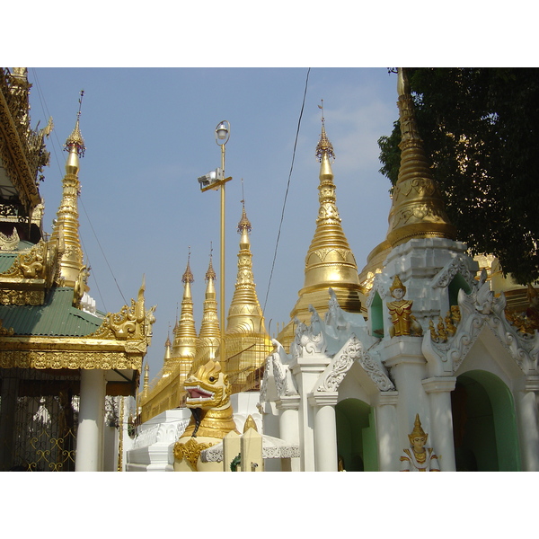 Picture Myanmar Yangon Shwedagon Pagoda 2005-01 42 - Journey Shwedagon Pagoda