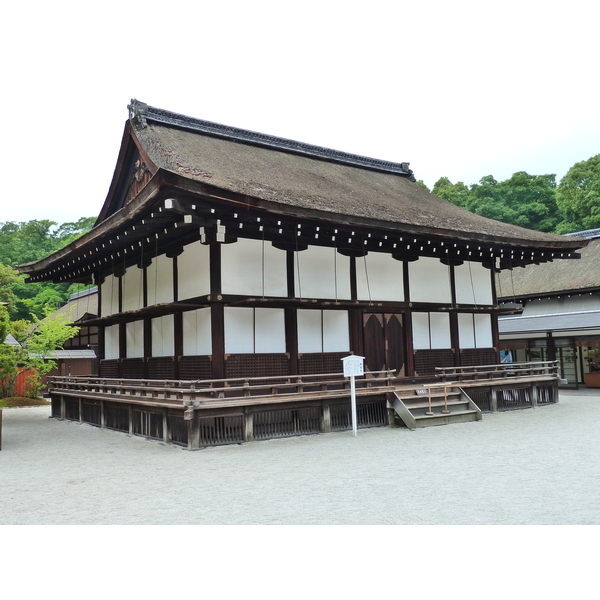 Picture Japan Kyoto Kamomioya Shrine(Shimogamo Shrine) 2010-06 11 - Center Kamomioya Shrine(Shimogamo Shrine)