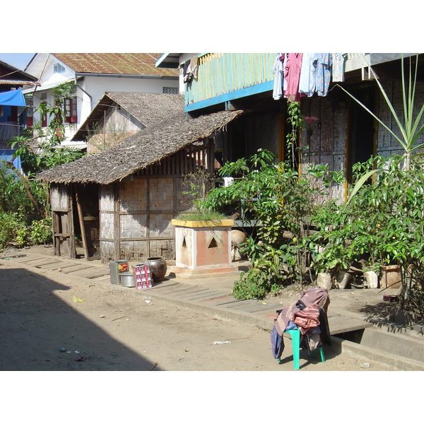 Picture Myanmar Myeik (Mergui) 2005-01 154 - Tours Myeik (Mergui)