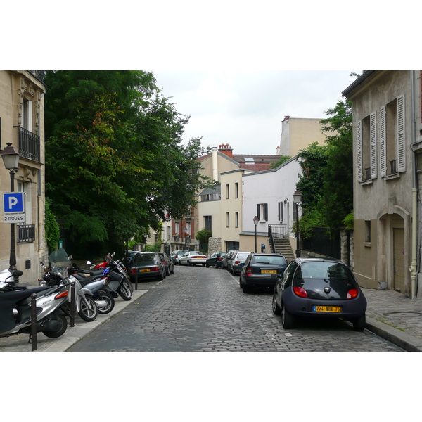 Picture France Paris Montmartre 2007-06 16 - History Montmartre