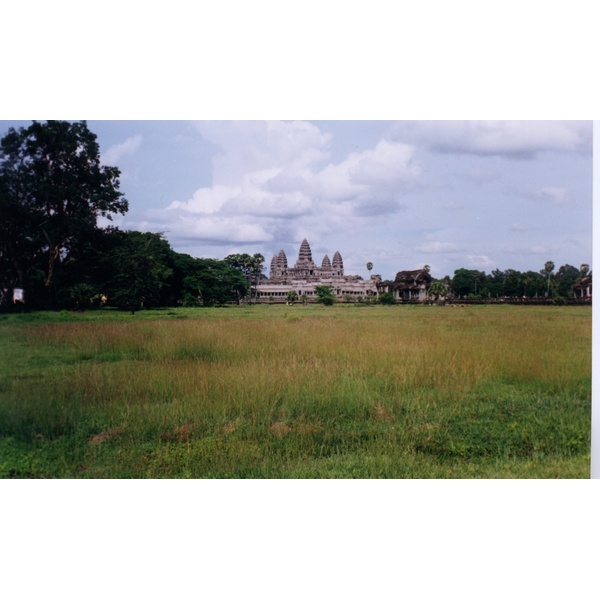 Picture Cambodia Angkor 1996-06 71 - Tour Angkor