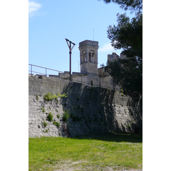 Picture France Beaucaire Beaucaire castle 2008-04 32 - Around Beaucaire castle