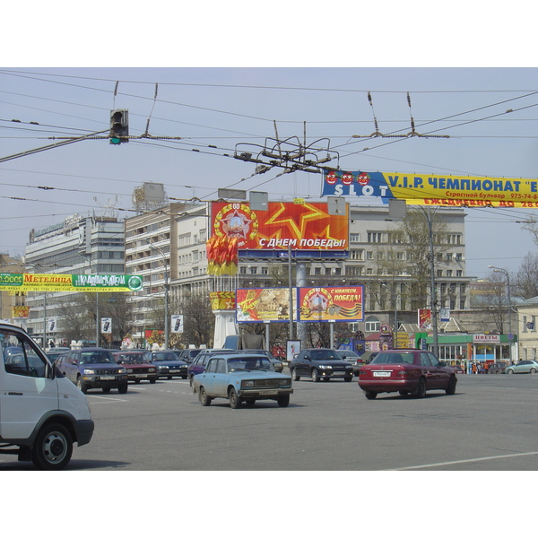 Picture Russia Moscow Tverskaja Street 2005-04 50 - Recreation Tverskaja Street