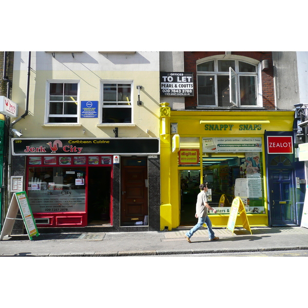 Picture United Kingdom London Wardour Street 2007-09 39 - Discovery Wardour Street