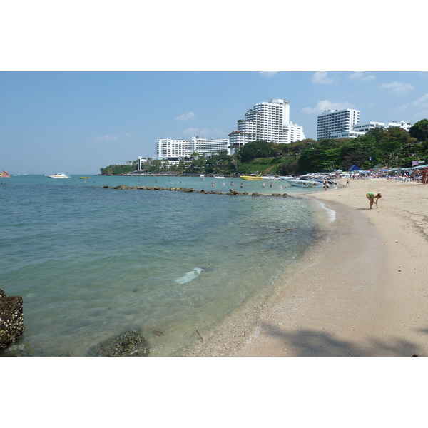 Picture Thailand Pattaya Cosy Beach 2011-01 4 - Around Cosy Beach