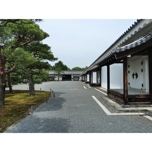 Picture Japan Kyoto Nijo Castle 2010-06 49 - Center Nijo Castle