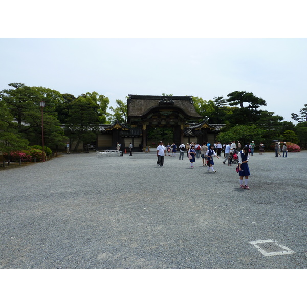 Picture Japan Kyoto Nijo Castle 2010-06 70 - Around Nijo Castle