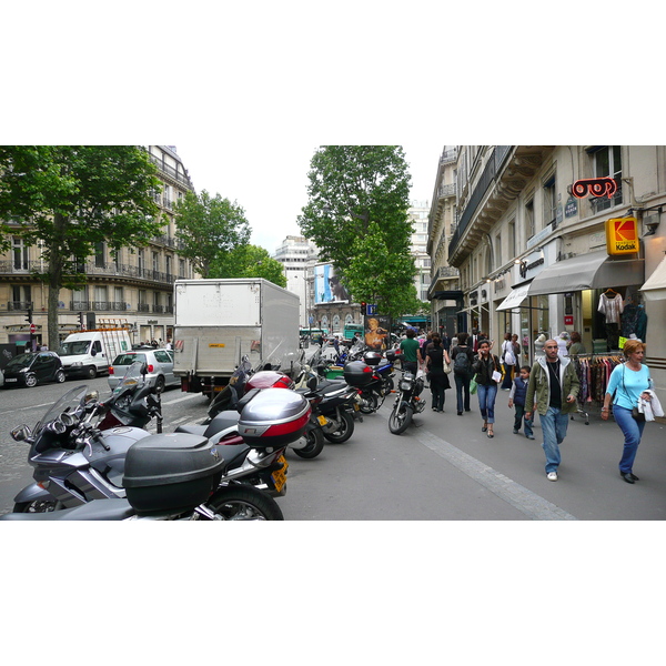 Picture France Paris 8th Arrondissement Rue Tronchet 2007-05 4 - Journey Rue Tronchet