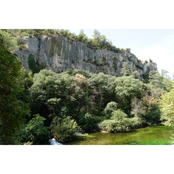 Picture France Fontaine-de-Vaucluse 2017-08 9 - Center Fontaine-de-Vaucluse