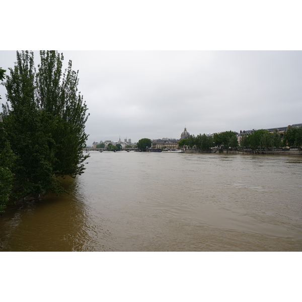 Picture France Paris Seine river 2016-06 13 - Journey Seine river