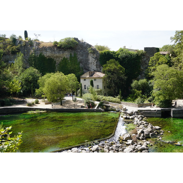 Picture France Fontaine-de-Vaucluse 2017-08 24 - Tours Fontaine-de-Vaucluse