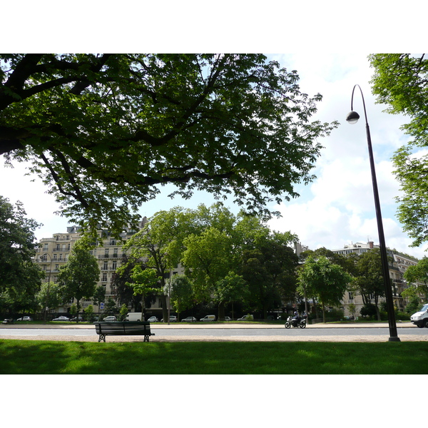 Picture France Paris Avenue Foch 2007-06 205 - Discovery Avenue Foch