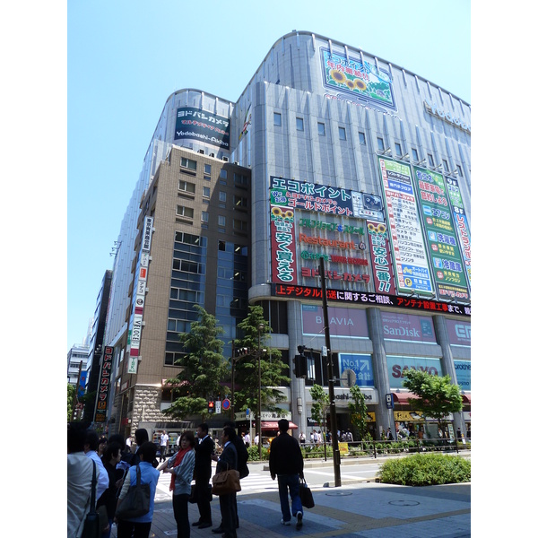 Picture Japan Tokyo Akihabara 2010-06 10 - Recreation Akihabara