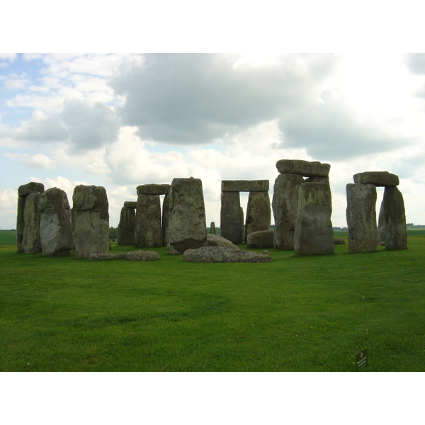 Picture United Kingdom StoneHenge 2004-05 4 - Center StoneHenge