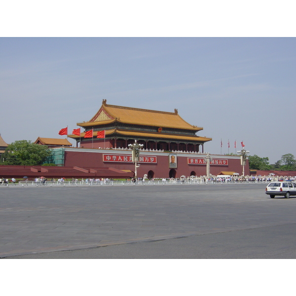 Picture China Beijing Tiananmen 2002-05 22 - Tours Tiananmen