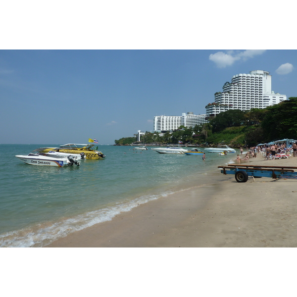 Picture Thailand Pattaya Cosy Beach 2011-01 46 - Center Cosy Beach