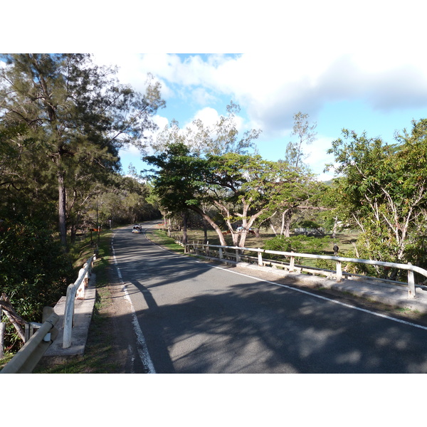 Picture New Caledonia Canala to La Foa road 2010-05 61 - Center Canala to La Foa road