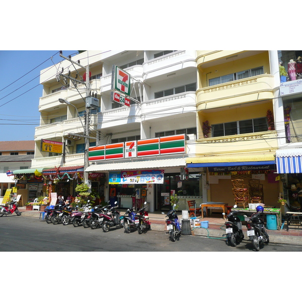 Picture Thailand Jomtien Golden Horn 2009-01 23 - History Golden Horn