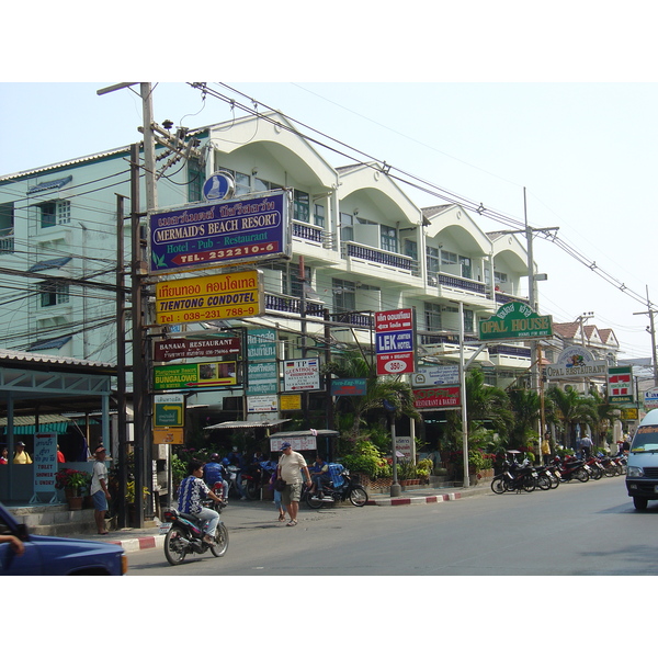 Picture Thailand Jomtien Beach 2005-01 78 - Discovery Jomtien Beach