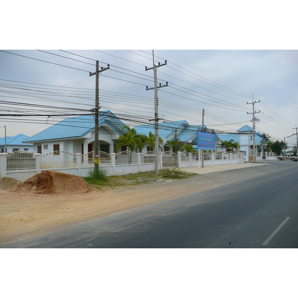 Picture Thailand Chonburi Sukhumvit road 2008-01 12 - Tour Sukhumvit road