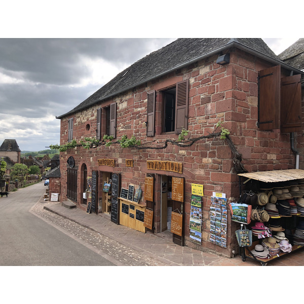 Picture France Collonges la Rouge 2018-04 93 - Around Collonges la Rouge