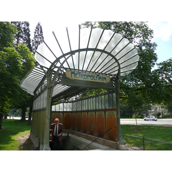 Picture France Paris Avenue Foch 2007-06 2 - History Avenue Foch