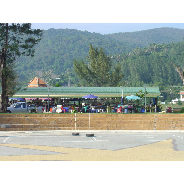 Picture Thailand Phuket Karon Beach 2005-12 22 - Recreation Karon Beach