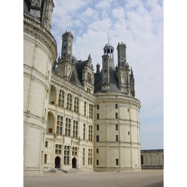 Picture France Chambord 2003-05 17 - Tour Chambord