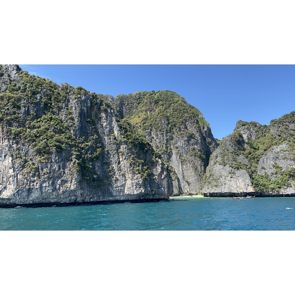 Picture Thailand Phuket to Ko Phi Phi Ferry 2021-12 31 - Tour Phuket to Ko Phi Phi Ferry