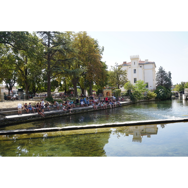 Picture France L'Isle-sur-la-Sorgue 2017-08 7 - Tour L'Isle-sur-la-Sorgue