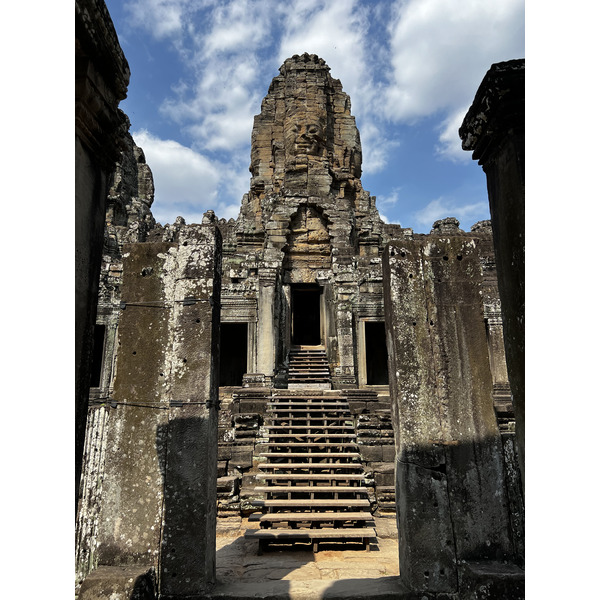 Picture Cambodia Siem Reap Bayon 2023-01 42 - Tour Bayon