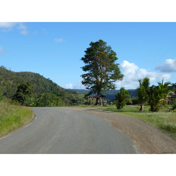 Picture New Caledonia Canala to La Foa road 2010-05 42 - Center Canala to La Foa road