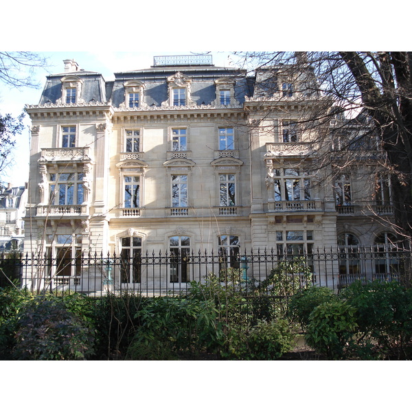 Picture France Paris Monceau Garden 2006-03 9 - Tours Monceau Garden