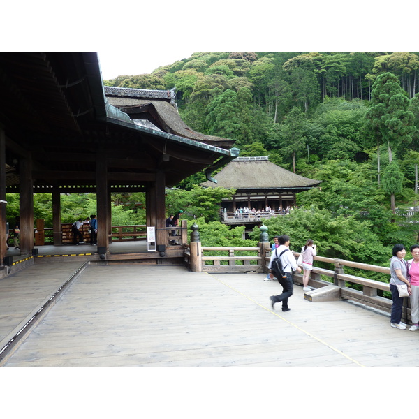 Picture Japan Kyoto Kiyomizu Dera Temple 2010-06 54 - Discovery Kiyomizu Dera Temple