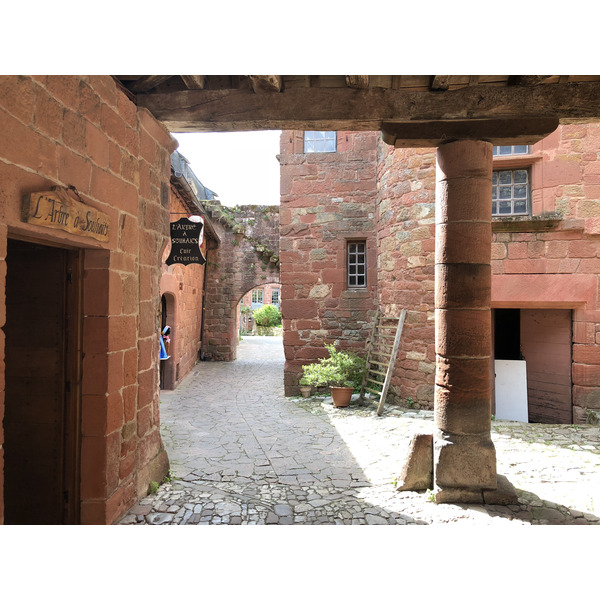 Picture France Collonges la Rouge 2018-04 17 - Tours Collonges la Rouge