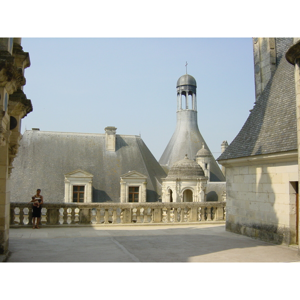 Picture France Chambord 2003-05 45 - Center Chambord