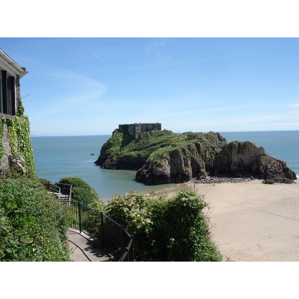 Picture United Kingdom Pembrokeshire Tenby 2006-05 83 - Recreation Tenby