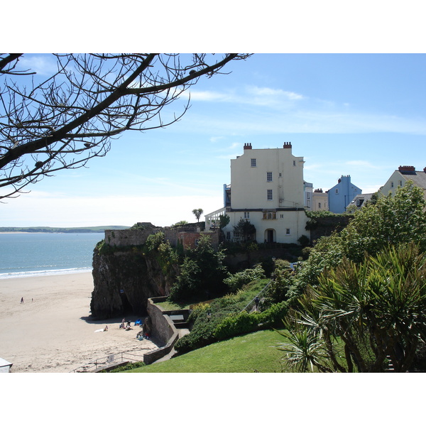 Picture United Kingdom Pembrokeshire Tenby 2006-05 112 - Center Tenby