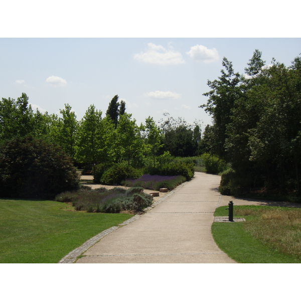 Picture France Villeneuve La Garenne Parc des Chanteraines 2007-07 67 - Tour Parc des Chanteraines