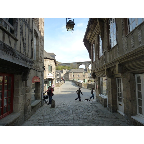 Picture France Dinan Dinan Riverside 2010-04 4 - Center Dinan Riverside