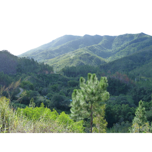 Picture New Caledonia Canala to La Foa road 2010-05 10 - Tour Canala to La Foa road