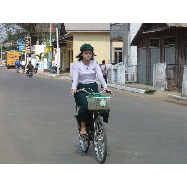 Picture Myanmar Dawei (TAVOY) 2005-01 156 - Recreation Dawei (TAVOY)