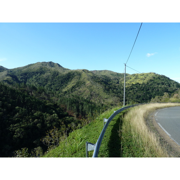 Picture New Caledonia Canala to La Foa road 2010-05 24 - Discovery Canala to La Foa road