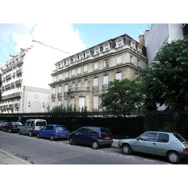 Picture France Paris Avenue Foch 2007-06 181 - Discovery Avenue Foch