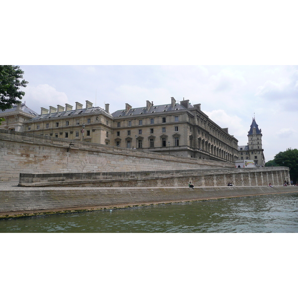 Picture France Paris Seine river 2007-06 216 - Tours Seine river