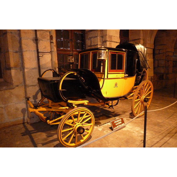 Picture France Vaux Le Vicomte Castle Horse driven carriages museum 2010-09 5 - Tour Horse driven carriages museum