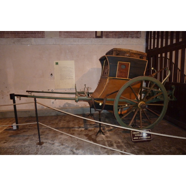 Picture France Vaux Le Vicomte Castle Horse driven carriages museum 2010-09 2 - History Horse driven carriages museum