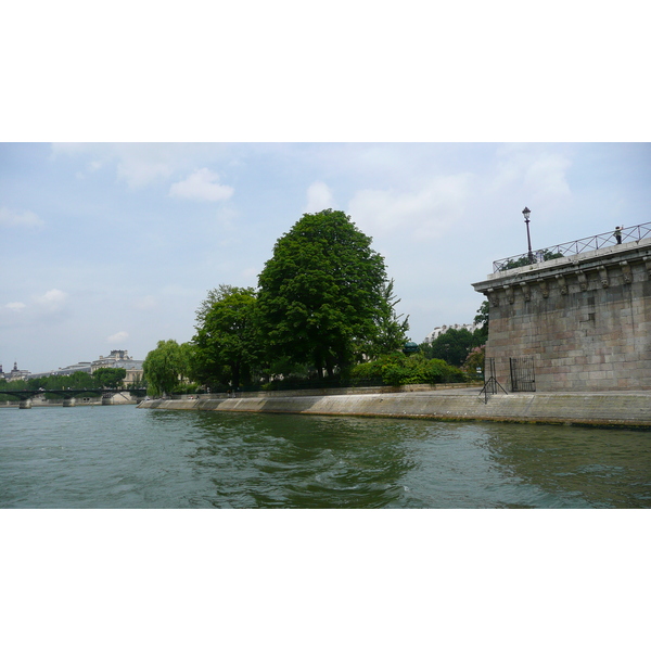 Picture France Paris Seine river 2007-06 26 - Around Seine river