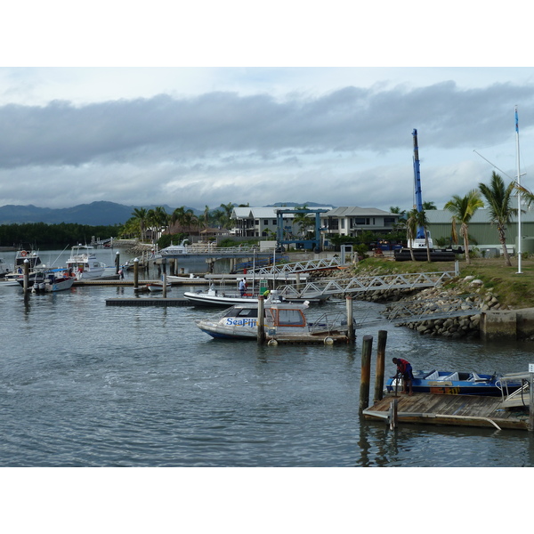 Picture Fiji Port Denarau 2010-05 66 - Center Port Denarau