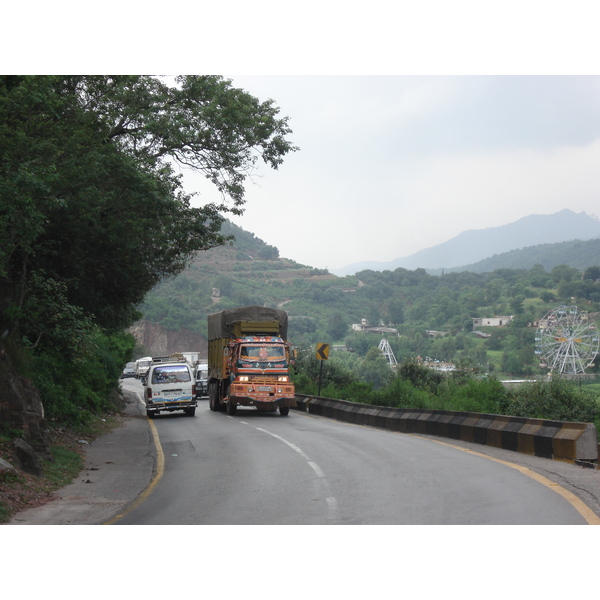 Picture Pakistan Islamabad to Murree road 2006-08 49 - History Islamabad to Murree road